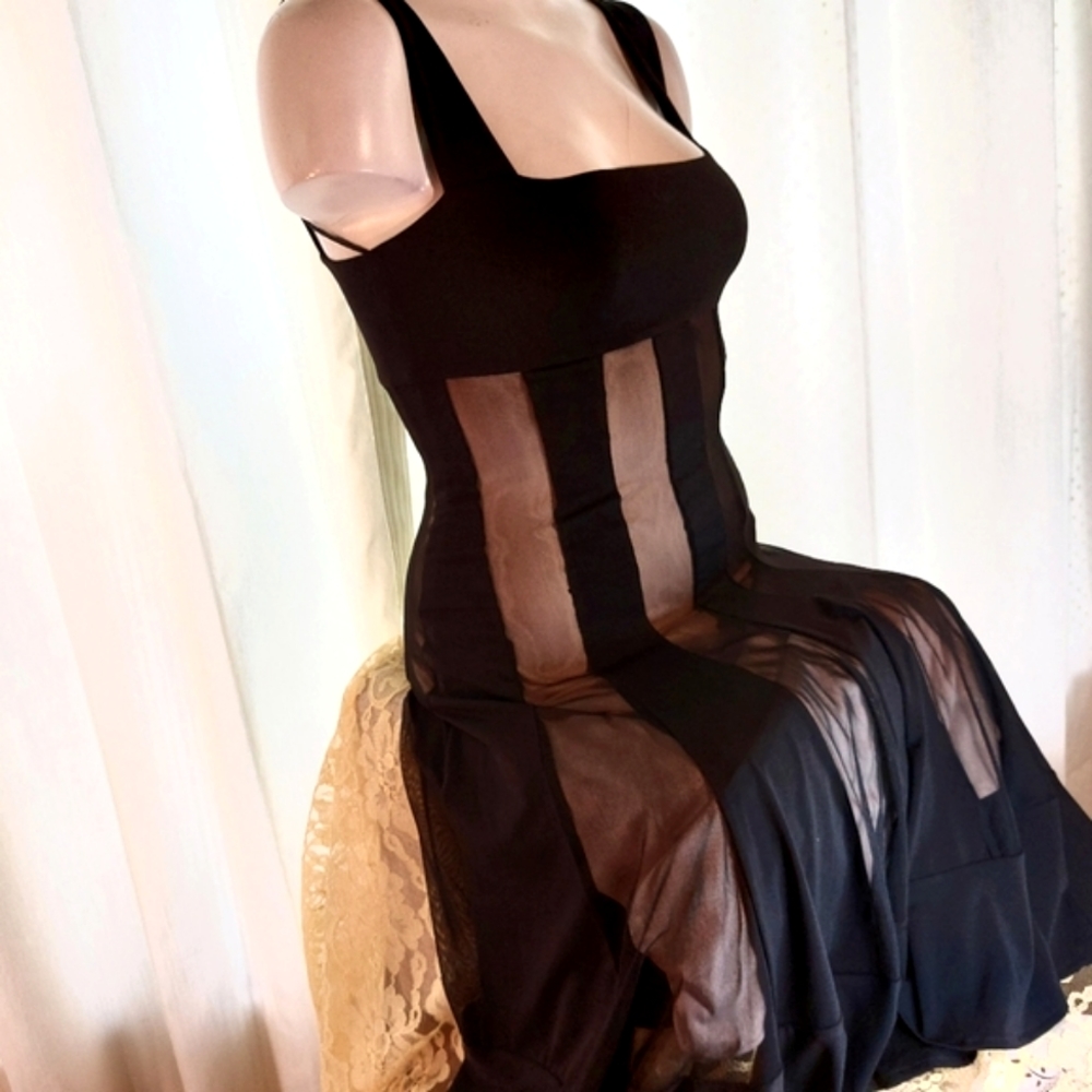 Black and Cream Sleeveless Bodycon Midi Dress